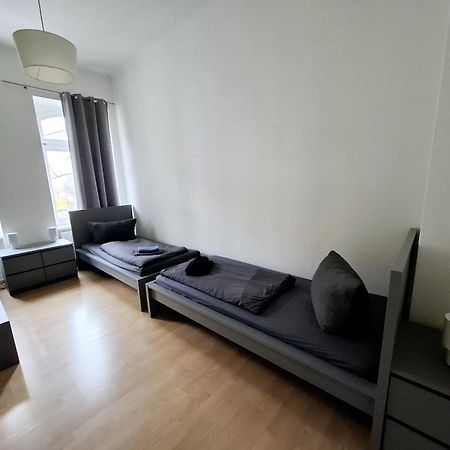 Altbauwohnung Direkt An Der Karli Mit Balkon - Netflix Inklusive 莱比锡 外观 照片