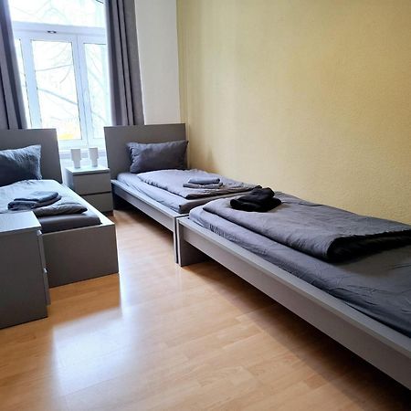 Altbauwohnung Direkt An Der Karli Mit Balkon - Netflix Inklusive 莱比锡 外观 照片