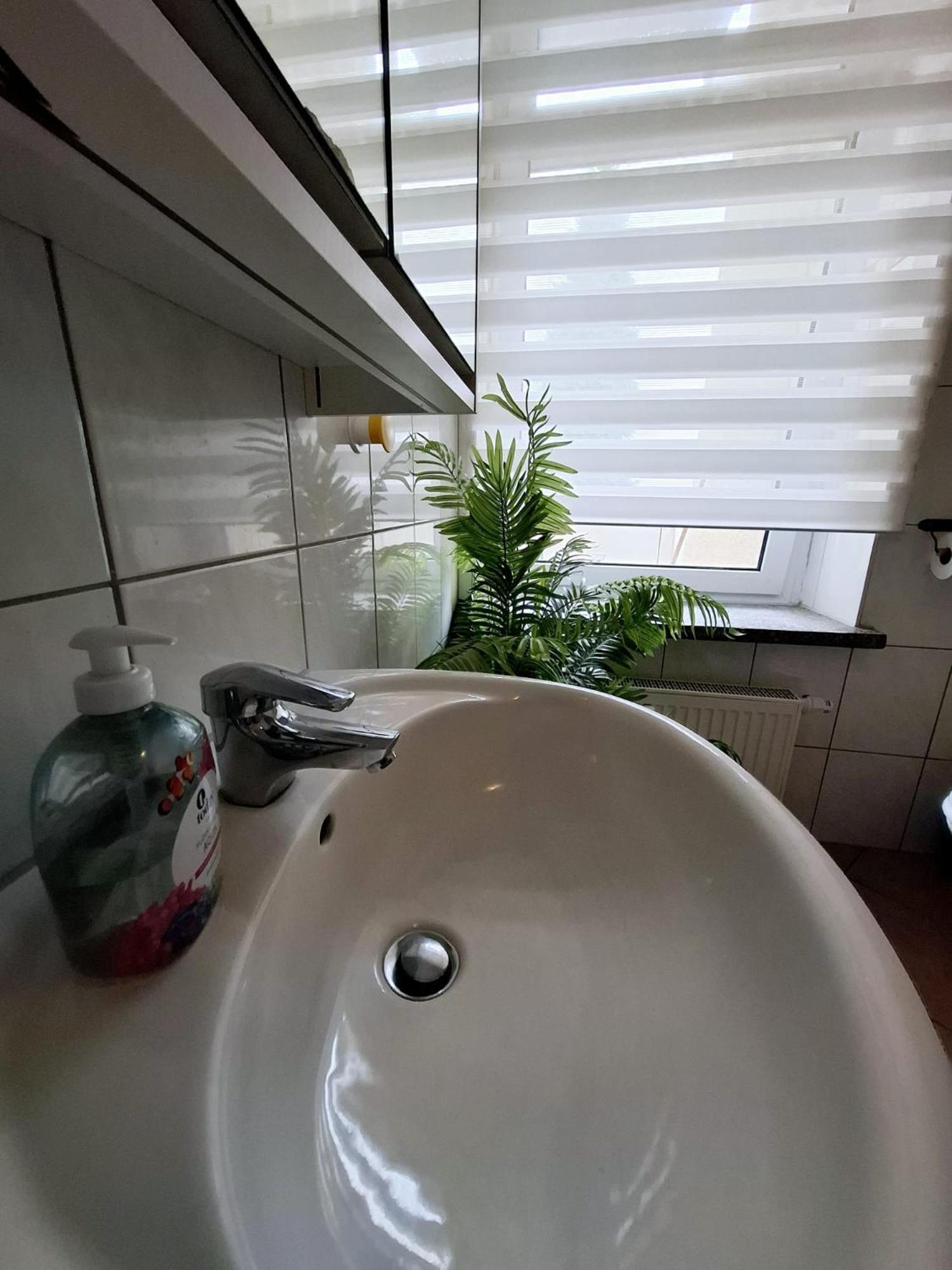 Altbauwohnung Direkt An Der Karli Mit Balkon - Netflix Inklusive 莱比锡 外观 照片