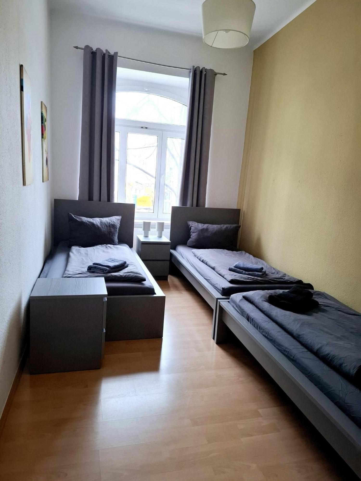 Altbauwohnung Direkt An Der Karli Mit Balkon - Netflix Inklusive 莱比锡 外观 照片